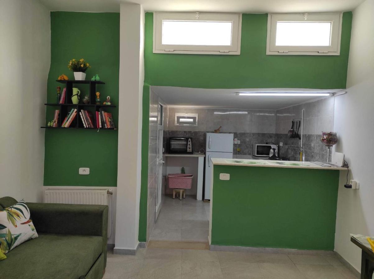 Studio, Cite La Gazelle ,Pas Jafar, Quartier Calme 10 Min De L'Aeroport Pres Du Technopark Luaran gambar