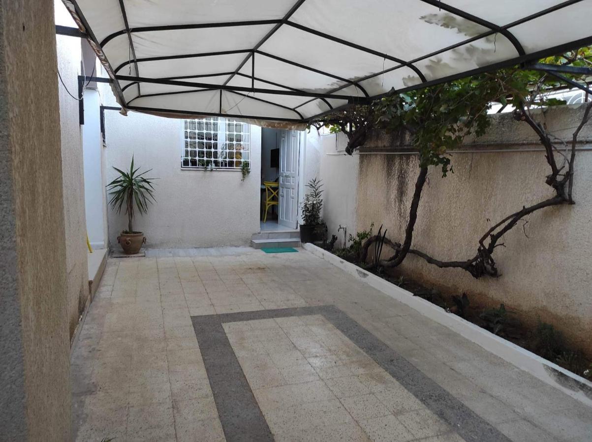 Studio, Cite La Gazelle ,Pas Jafar, Quartier Calme 10 Min De L'Aeroport Pres Du Technopark Luaran gambar
